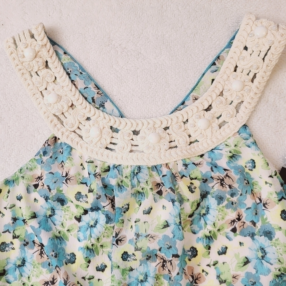 IZ Byer Pastel Blues and Greens Floral Top Women's Size Small NWT - Picture 2 of 8